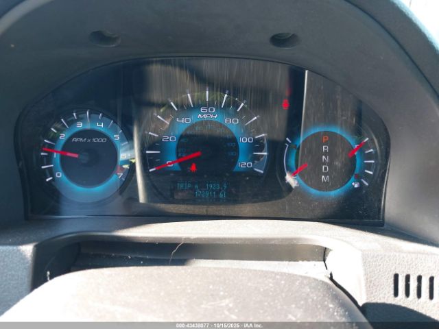 Ford Fusion Se Image 6