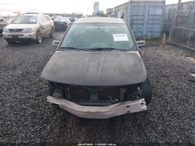 Saturn Ion 3 Image 12