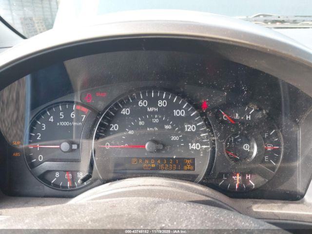 Nissan Titan Le Image 9