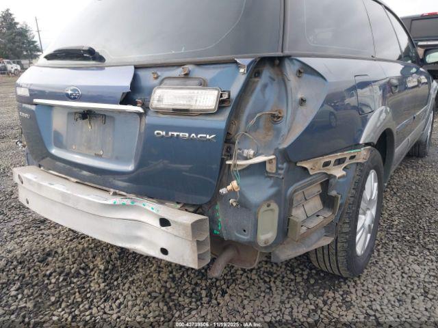 Subaru Outback 2.5i Image 14