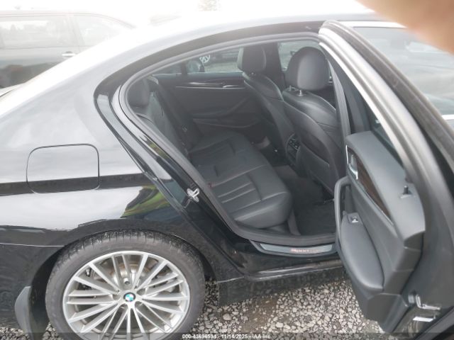 BMW 5 Series Xdrive Image 10