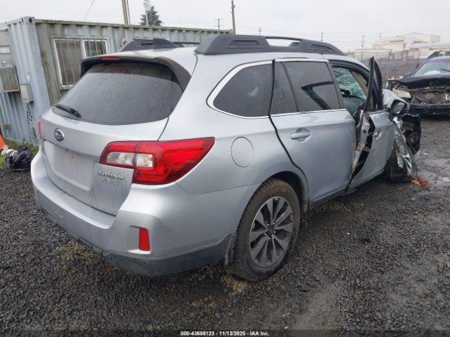 Subaru Outback 2.5i Limited Image 10