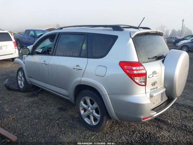 Toyota RAV4 Limited V6 Image 3