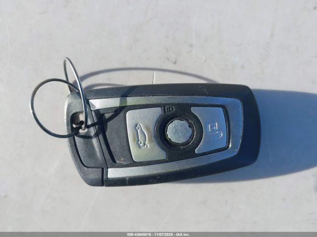 BMW 3 Series Image 9