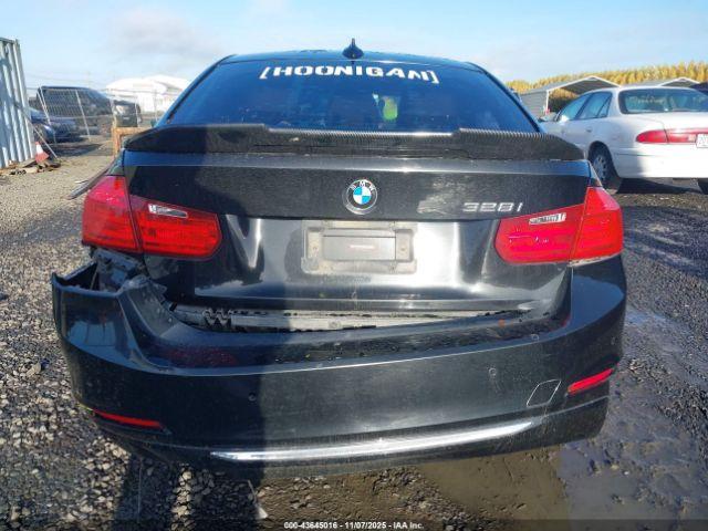 BMW 3 Series Image 16