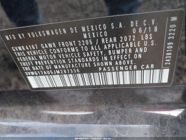 Volkswagen Golf Image 11