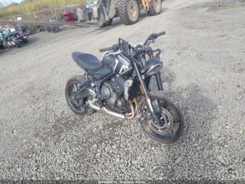  Salvage Triumph Motorcycle Trident 660