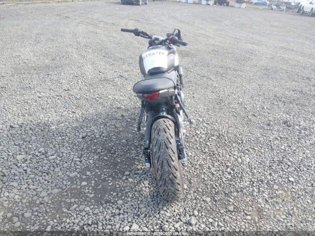 Triumph Motorcycle Trident 660 Image 9