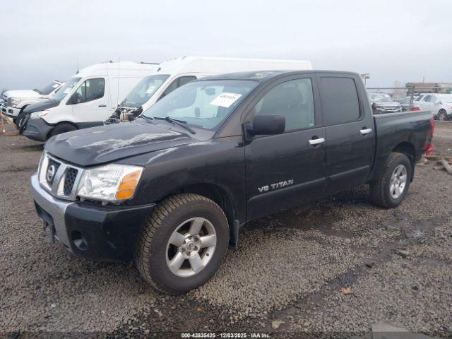 Nissan Titan Se Image 15