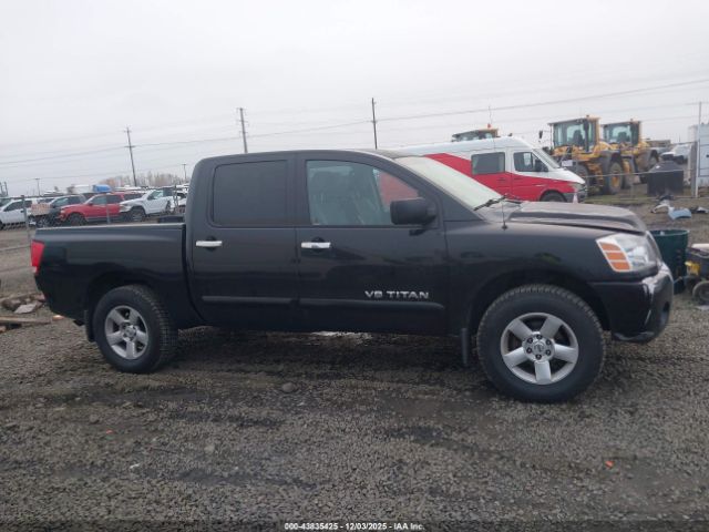 Nissan Titan Se Image 11