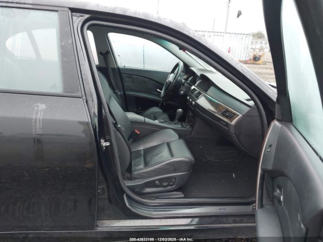 BMW 5 Series Image 5