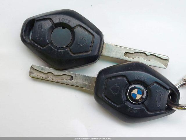 BMW 5 Series Image 10