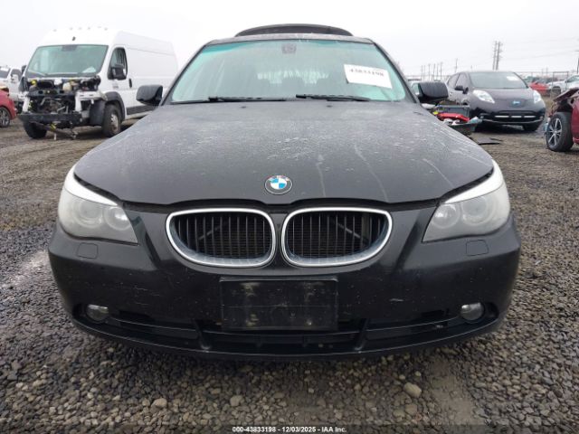 BMW 5 Series Image 11