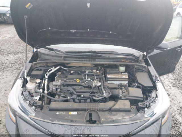 Toyota Corolla Se Image 6