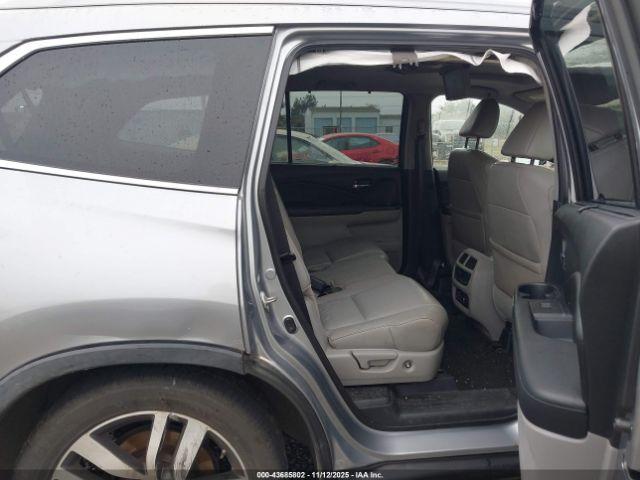 Honda Pilot Touring Image 10