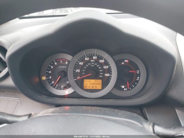 Toyota RAV4 Sport V6 Image 8