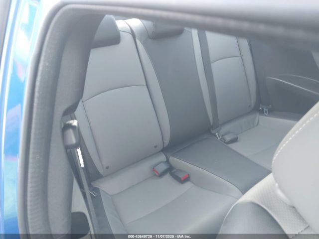 Honda Civic Touring Image 3