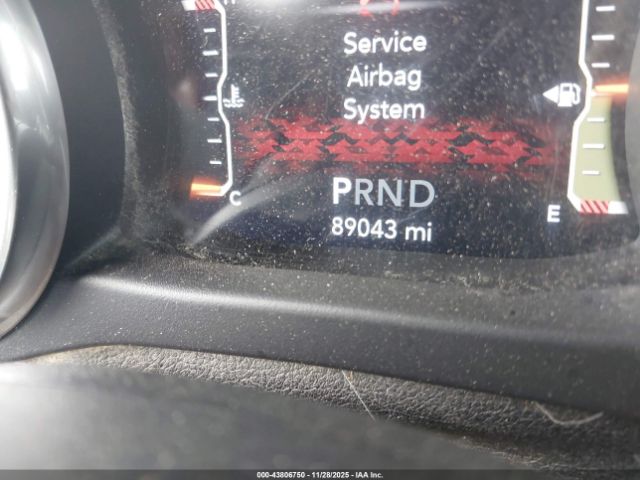 Jeep Wrangler Rubicon 4x4 Image 12