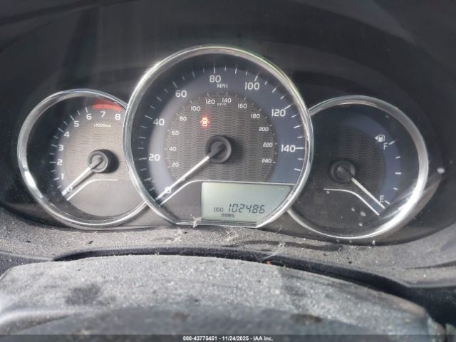 Toyota Corolla Le Image 4