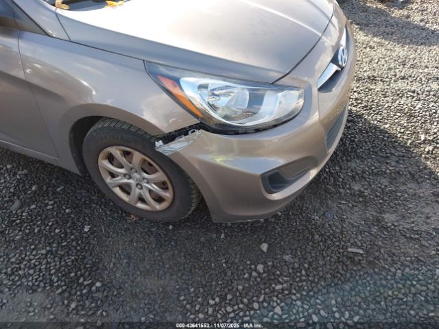 Hyundai ACCENT Gs Image 9