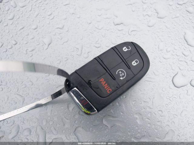 Jeep Compass Trailhawk 4x4 Image 15