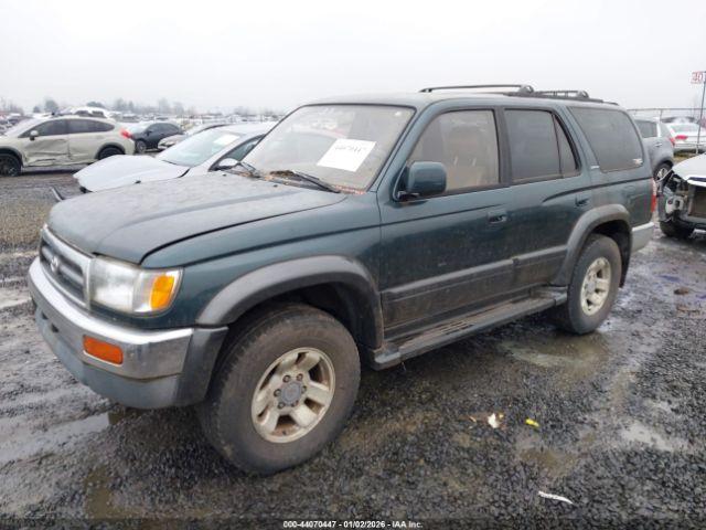 Toyota 4Runner Sr5 V6 Limited Image 4