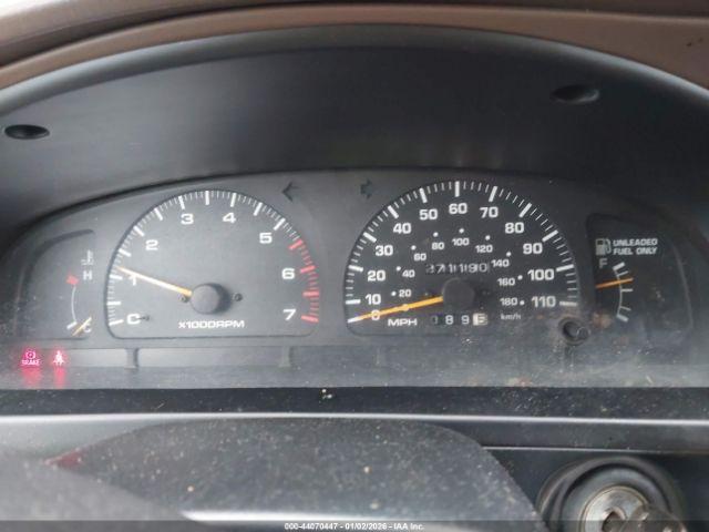 Toyota 4Runner Sr5 V6 Limited Image 3