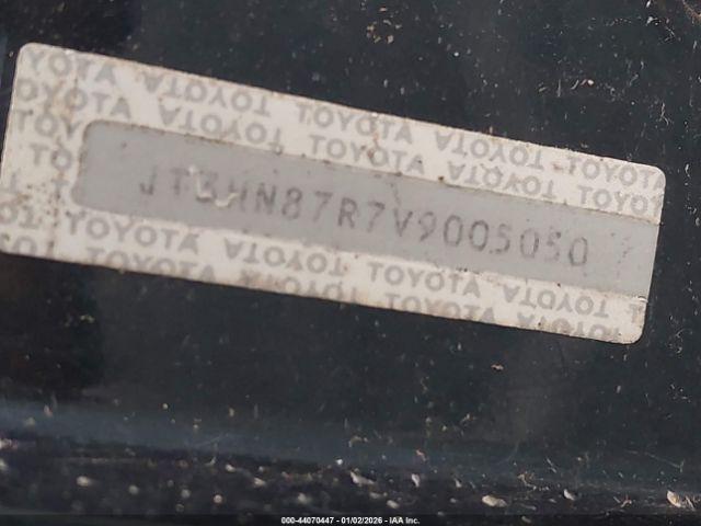 Toyota 4Runner Sr5 V6 Limited Image 10