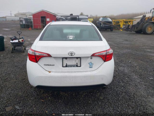 Toyota Corolla L Image 9