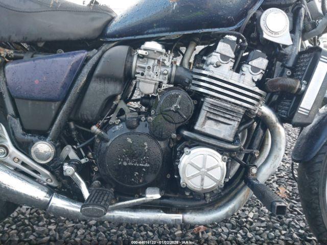 Yamaha Xj700 X Image 6