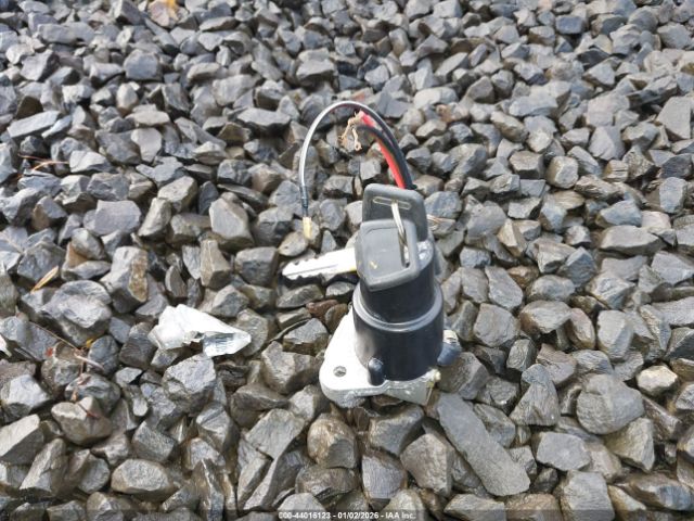 Yamaha Xj700 X Image 14