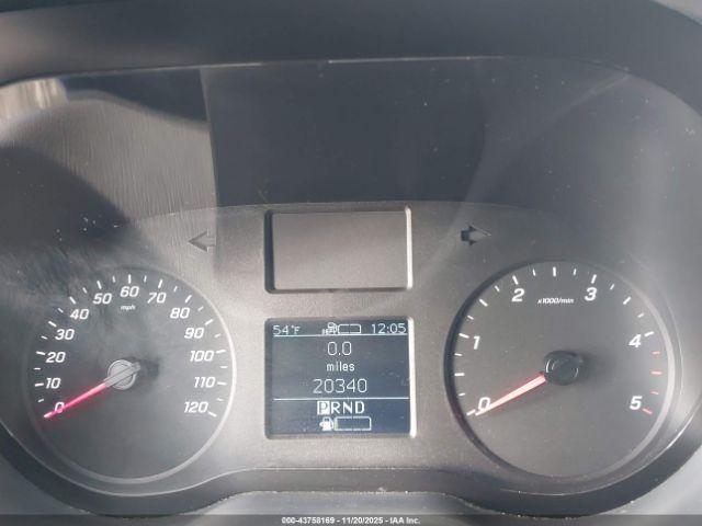 Mercedes-Benz Sprinter 2500 High Roof I4 Diesel Image 12