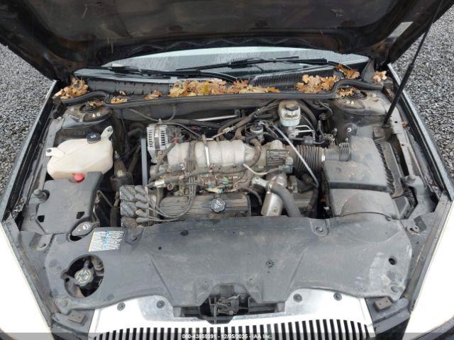 Buick Lucerne Cx Image 4