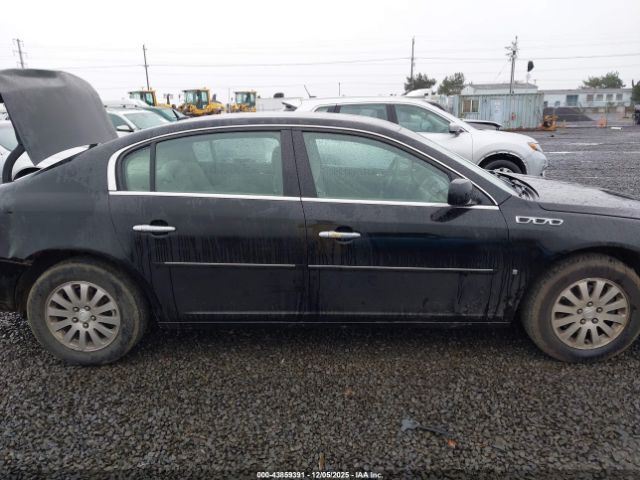 Buick Lucerne Cx Image 16