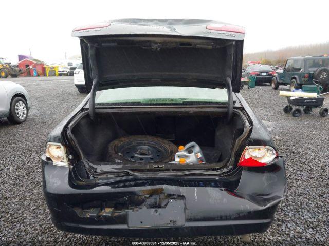 Buick Lucerne Cx Image 17