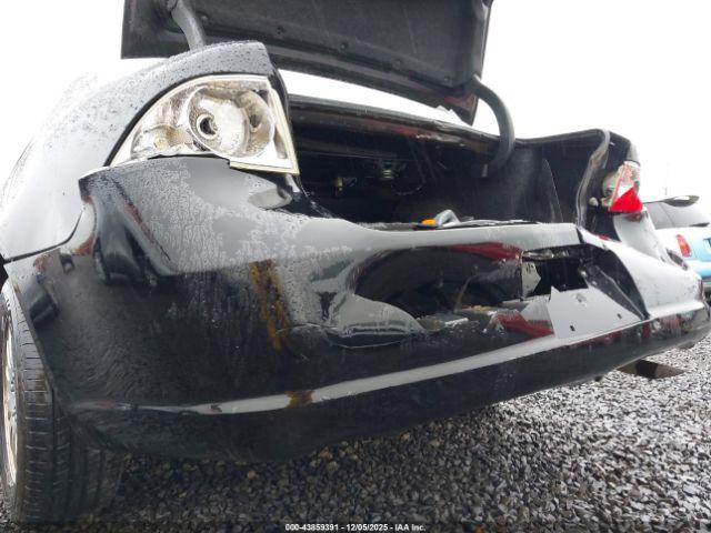 Buick Lucerne Cx Image 13