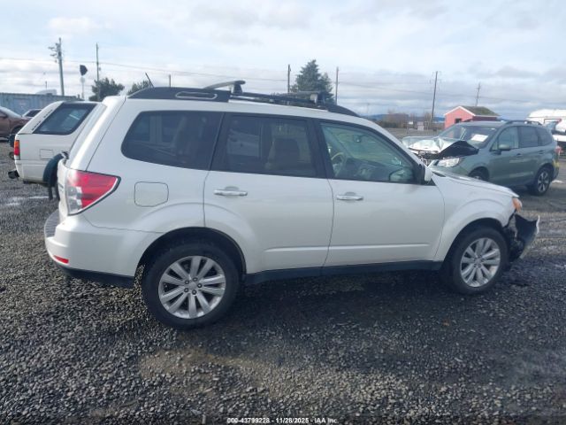 Subaru Forester 2.5x Premium Image 10