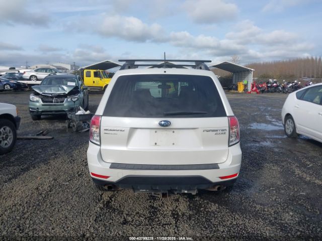 Subaru Forester 2.5x Premium Image 16