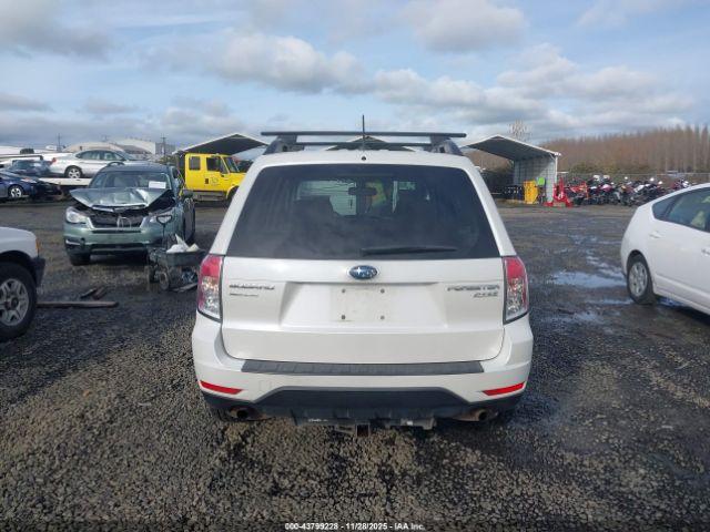 Subaru Forester 2.5x Premium Image 16