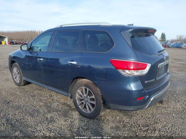 Nissan Pathfinder Image 6