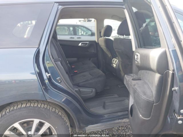 Nissan Pathfinder Image 5