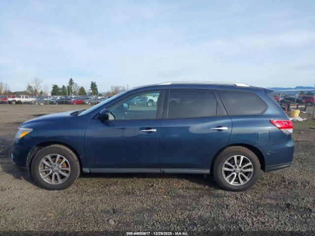 Nissan Pathfinder Image 9