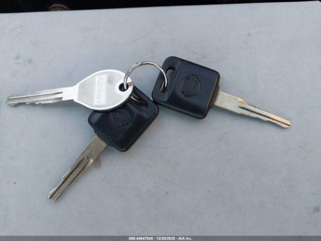 Nissan Versa S Plus Image 8