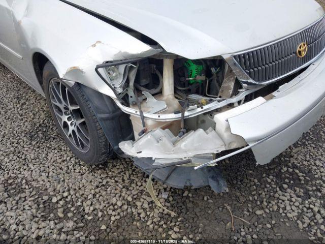 Toyota Avalon Xls Image 16