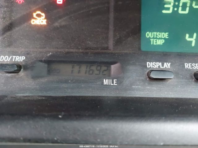 Toyota Avalon Xls Image 3