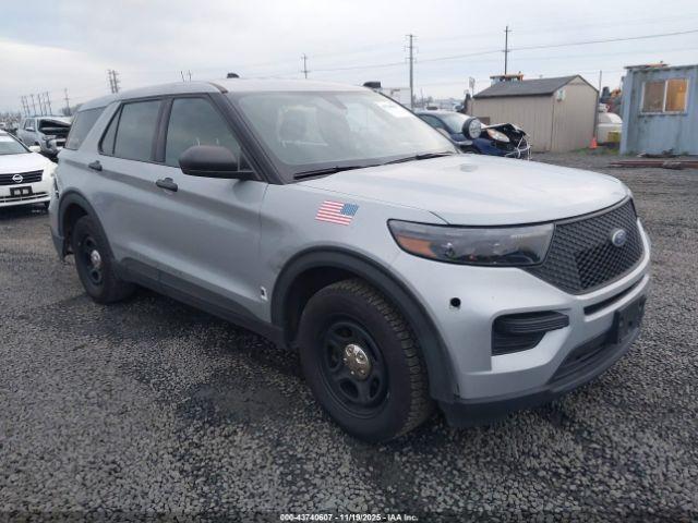  Salvage Ford Police Interceptor Utilit