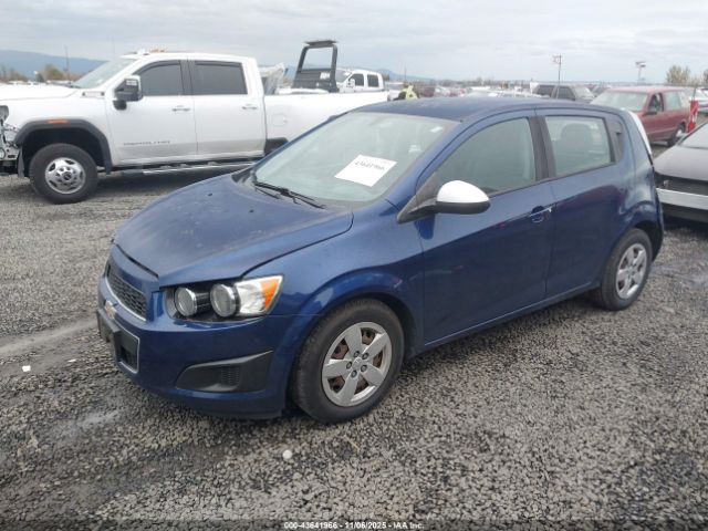 Chevrolet Sonic Ls Auto Image 5