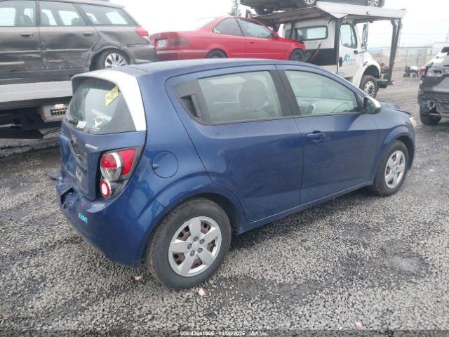Chevrolet Sonic Ls Auto Image 9