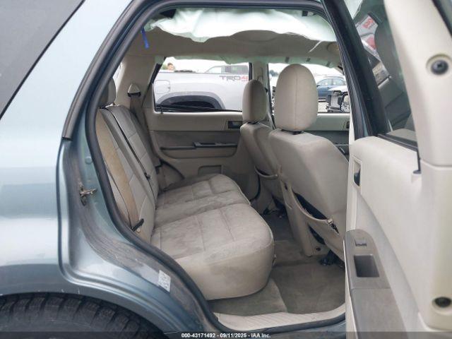 Ford Escape Xlt Image 9