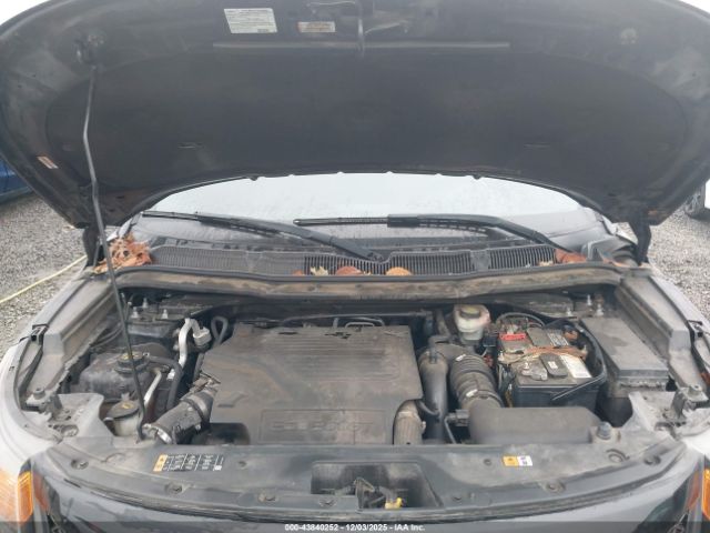 Ford Explorer Sport Image 16